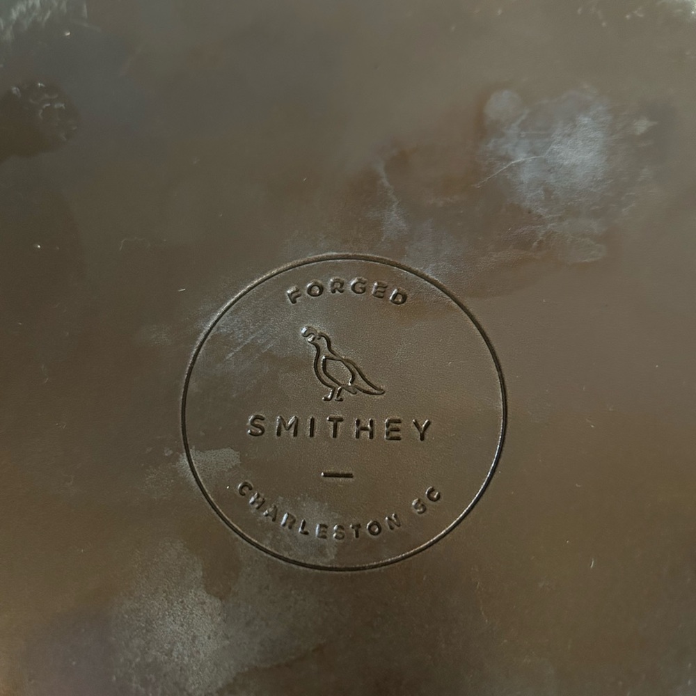 Smithey Farmhouse Skillet - Picture 6 of 8